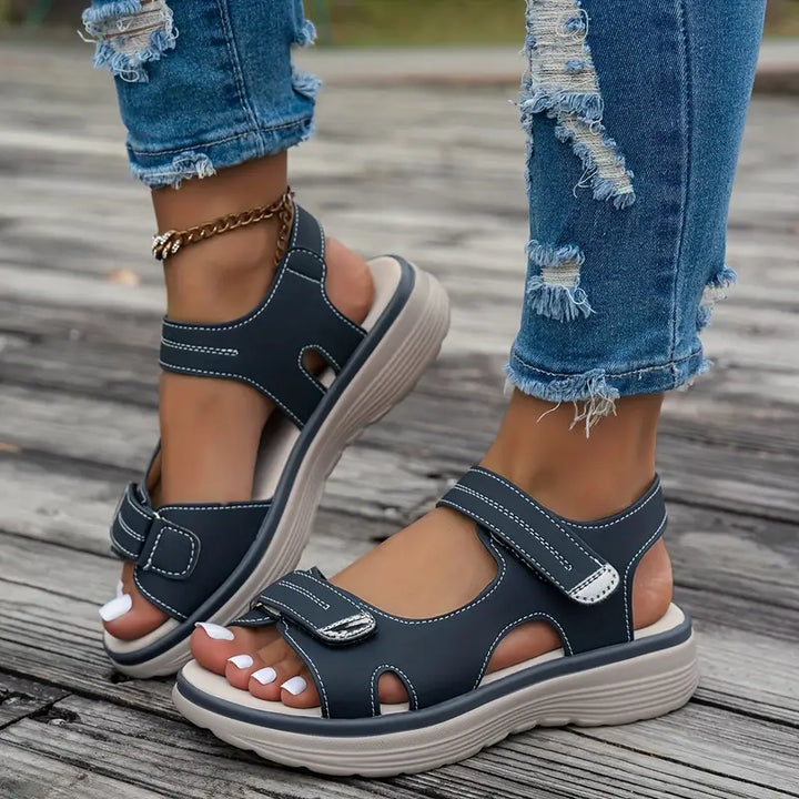Alia™ | Comfortabele wedge sandalen met enkelband