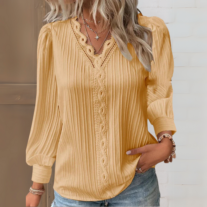 De Bruijn™ | Verfijnde blouse in Ibiza-stijl met kanten details