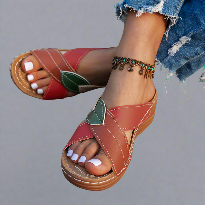 Nina | Handgjorda wedgesandaler i premium-material