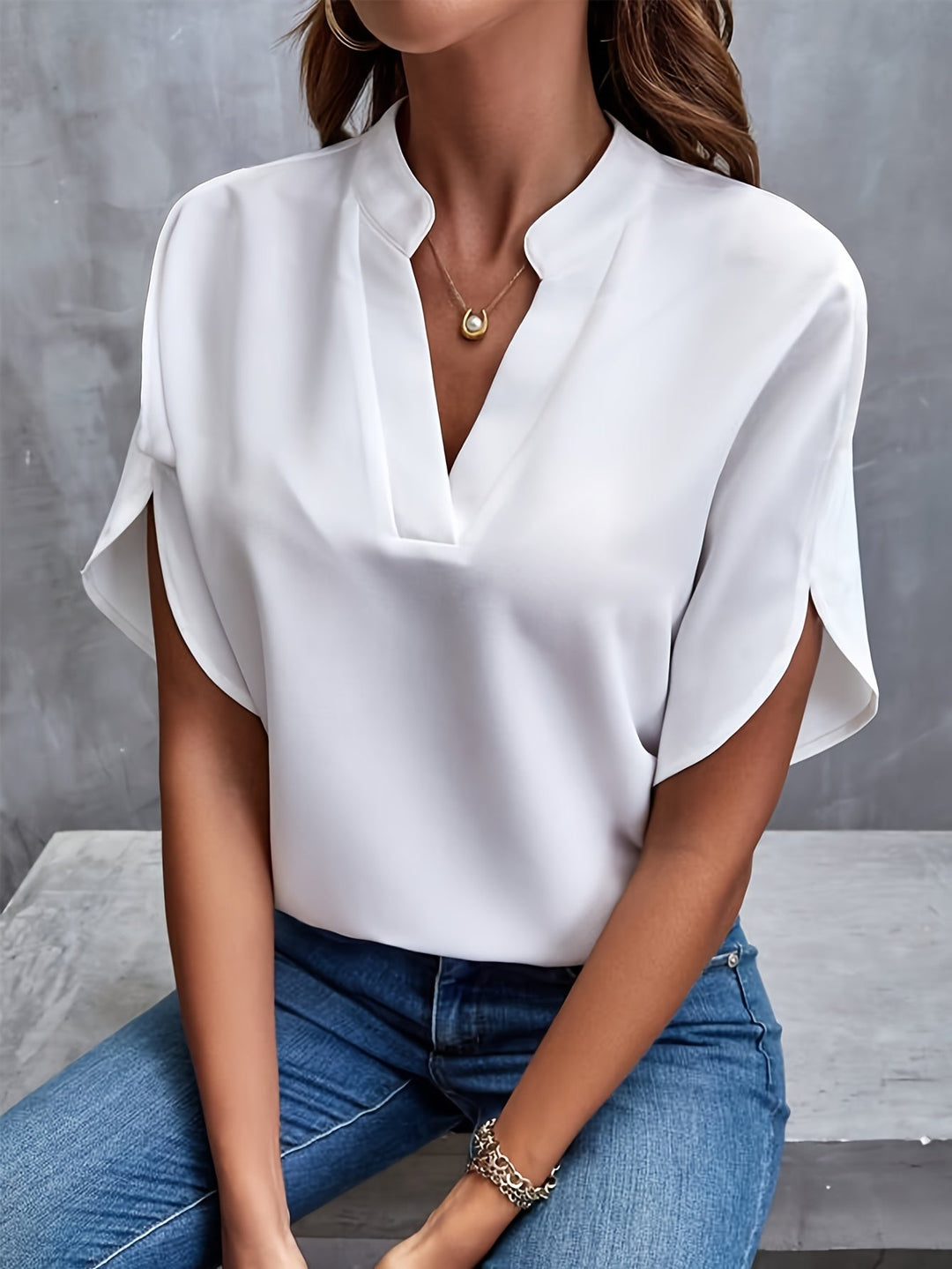 De Bruijn™ | Stijlvolle blouse met V-hals